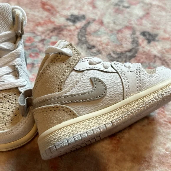 Air Jordan 1 Mid Craft SE TD - White / LT Orewood Brown / Tech Grey 4C - Picture 6 of 6